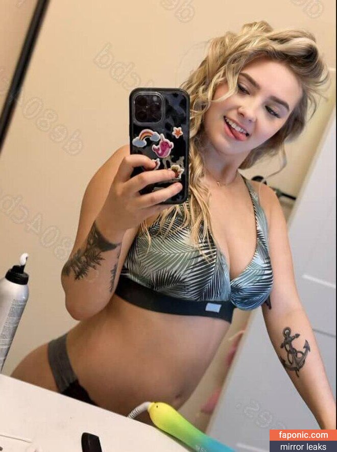 Alyssa Capps nude leaks Photo #2