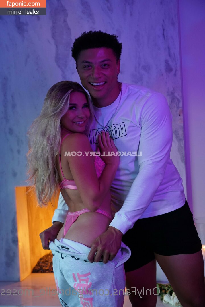gabriellemoses nude leaks Photo #6