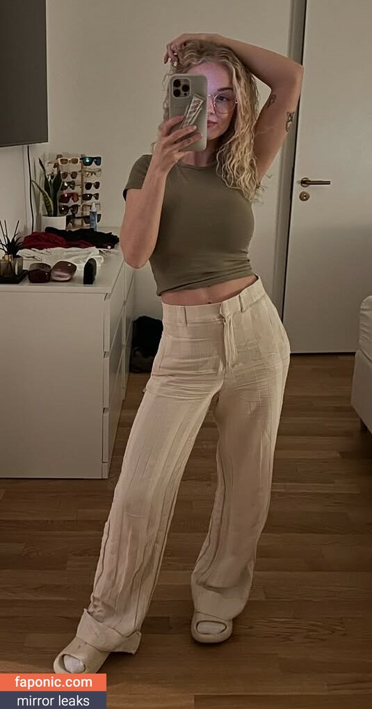 Mimi Lintrup nude leaks Photo #10