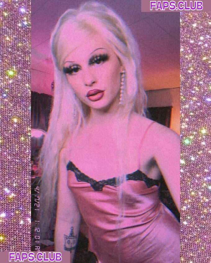 TayTay nude leaks Photo #9