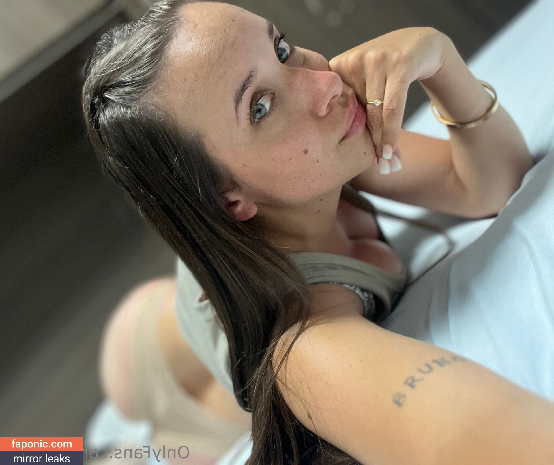 n.astrid nude leaks Photo #9