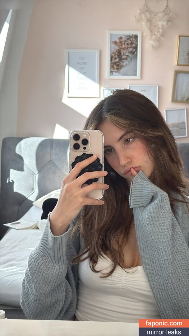Yonca nude leaks Photo #17