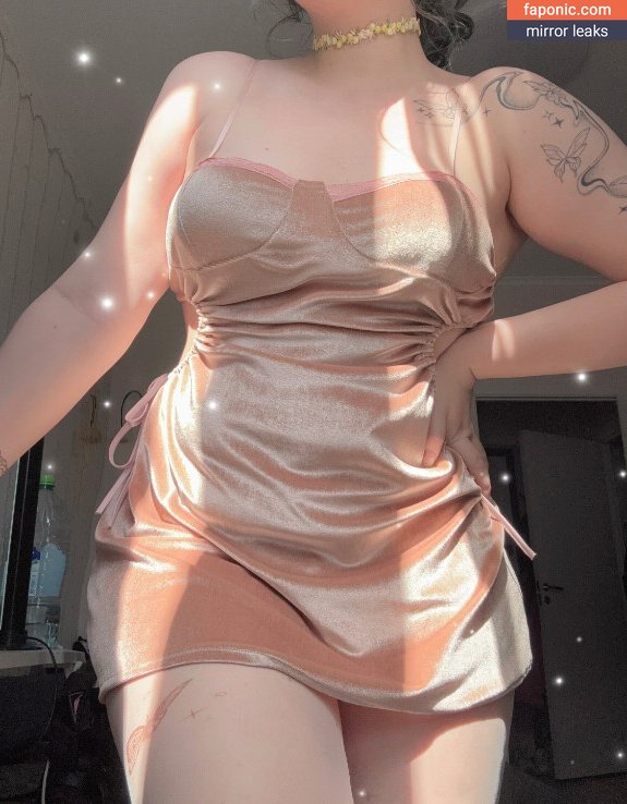 R1nari nude leaks Photo #5