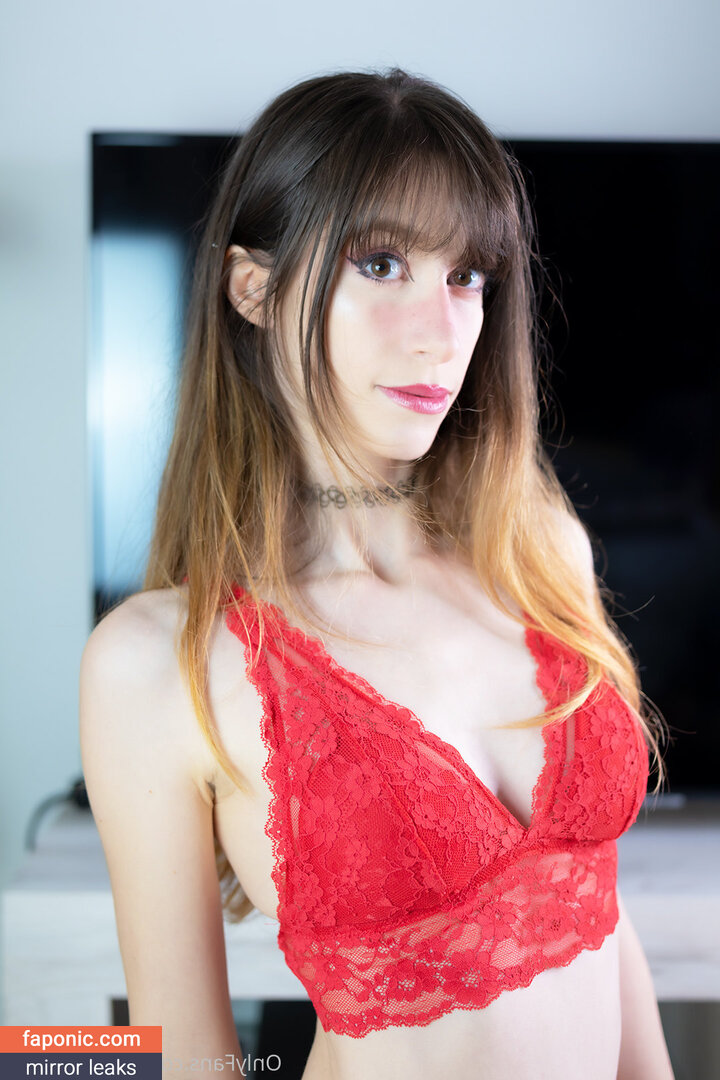 lady.natsumi nude leaks Photo #6