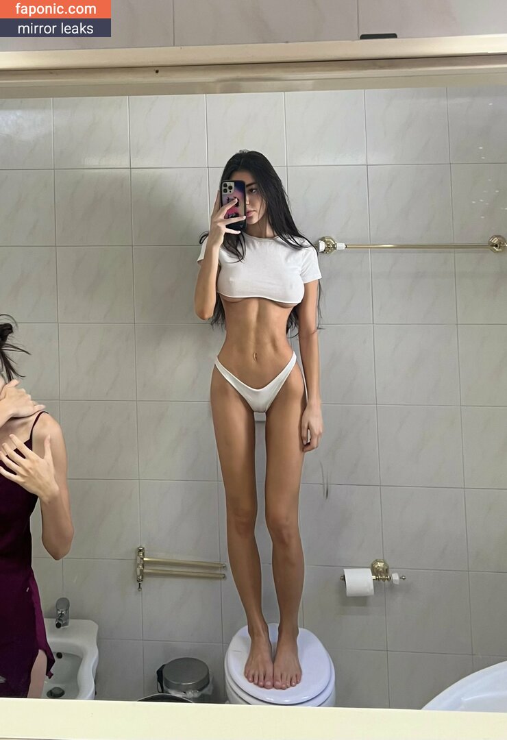 actually_lia nude leaks Photo #15