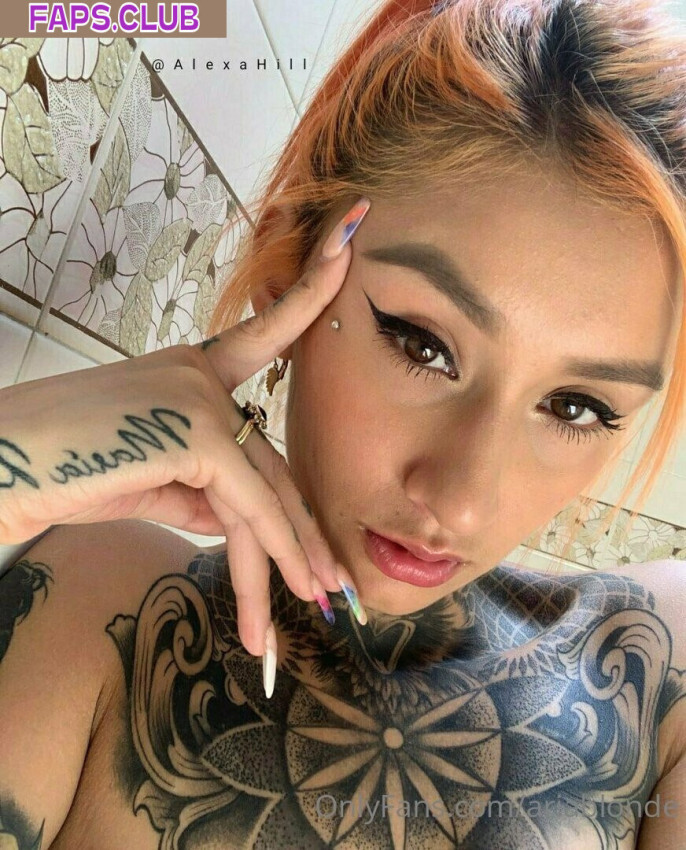 Ariablonde nude leaks Photo #2
