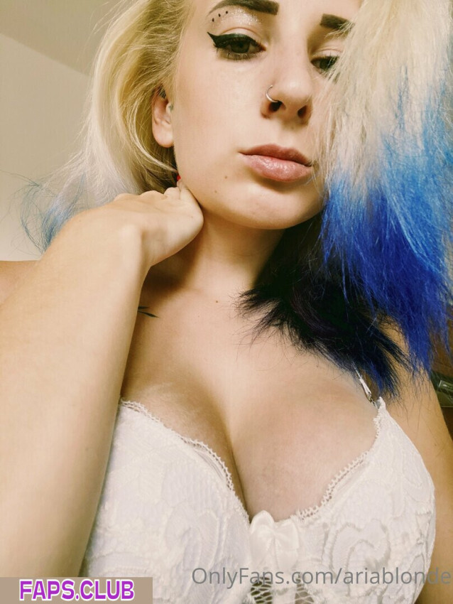 Ariablonde nude leaks Photo #4