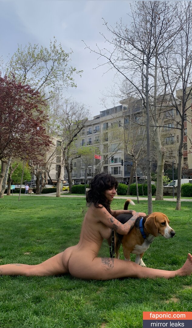 Cicigüner nude leaks Photo #11