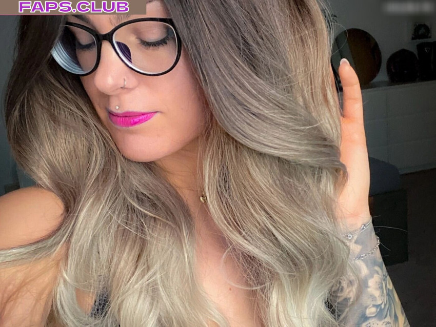 Belladeluxxe nude leaks Photo #4