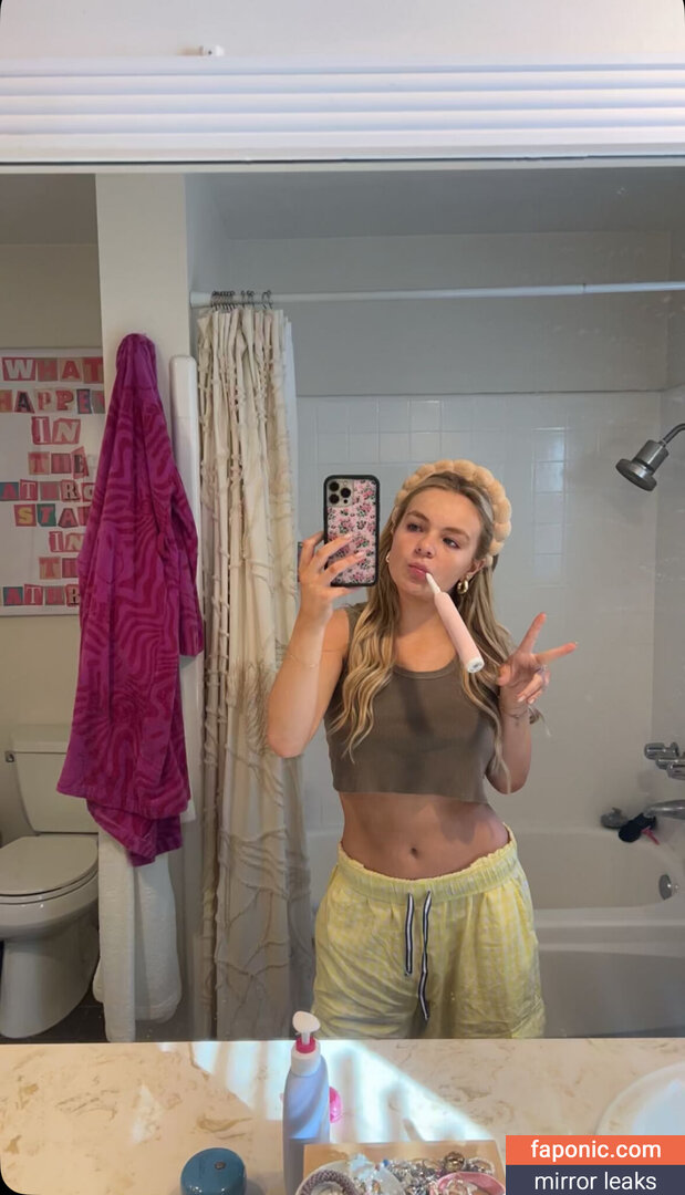 Pressley Hosbach nude leaks Photo #11