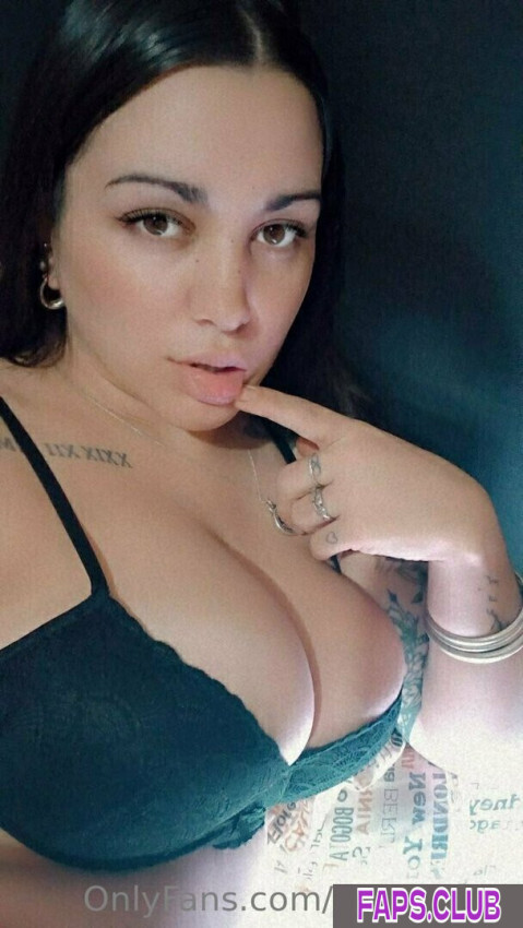 Lucreluna0 nude leaks Photo #6