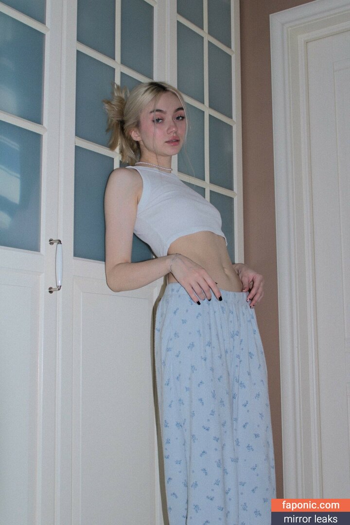 adelewilson__ nude leaks Photo #14