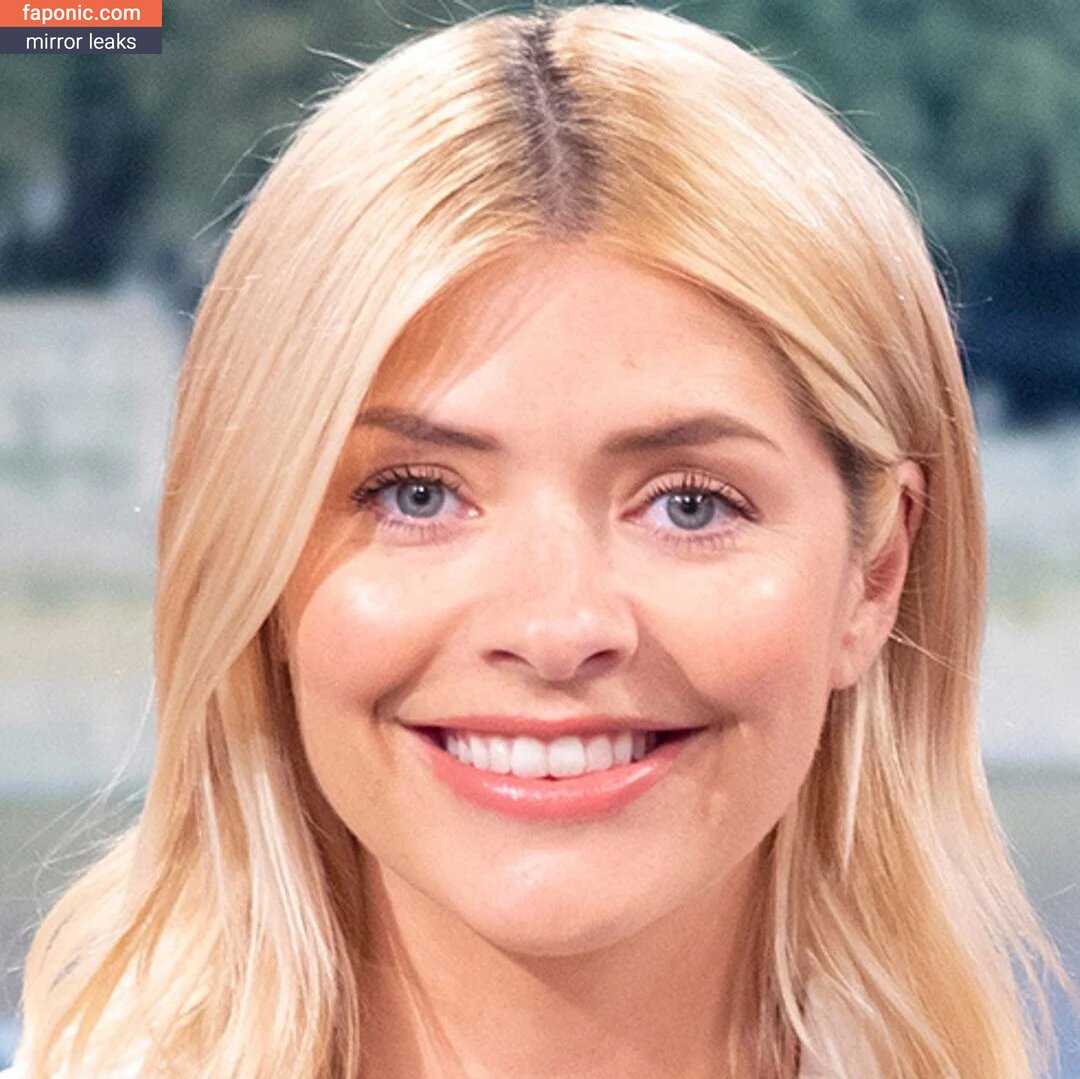 Holly Willoughby nude leaks Photo #5