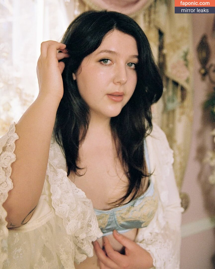 Lucy Dacus nude leaks Photo #6