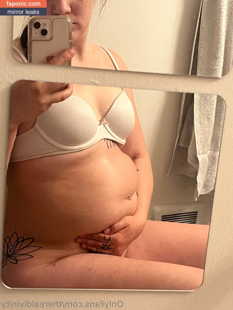 therealdivinity nude leaks Photo #4