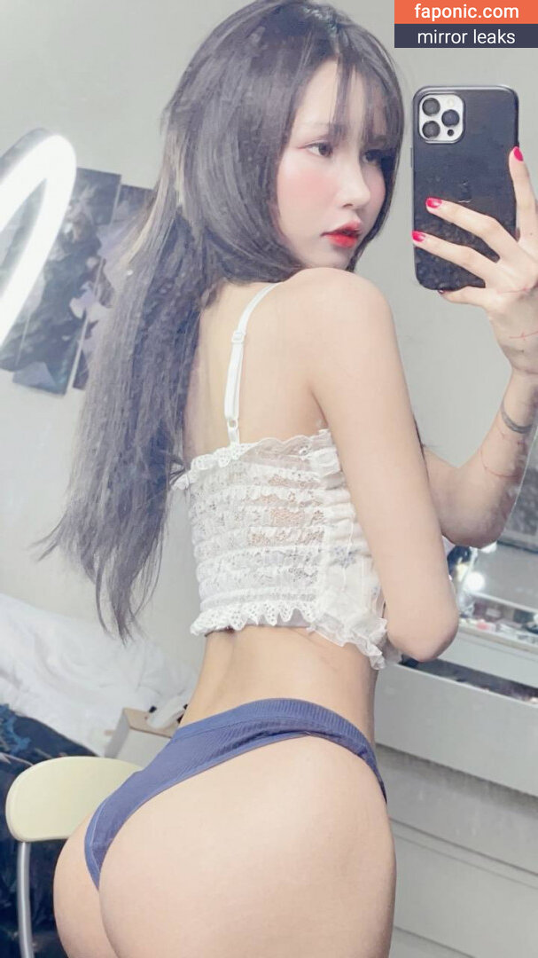 Llthvalo nude leaks Photo #6
