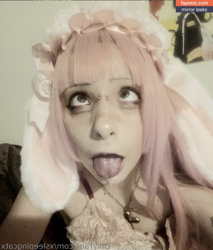 xsleepingcatx nude leaks Photo #9