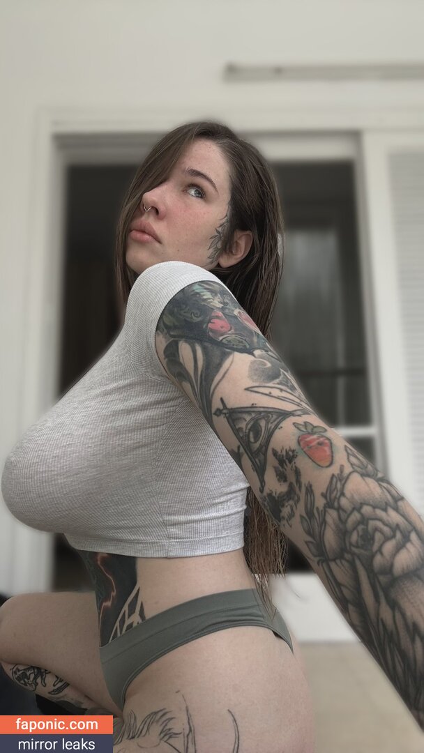 annatattooo nude leaks Photo #2
