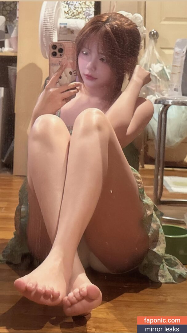 miu_cosplayer nude leaks Photo #9