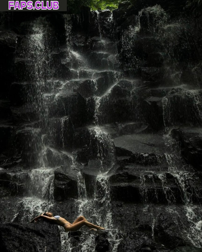 Stasiavuu nude leaks Photo #8
