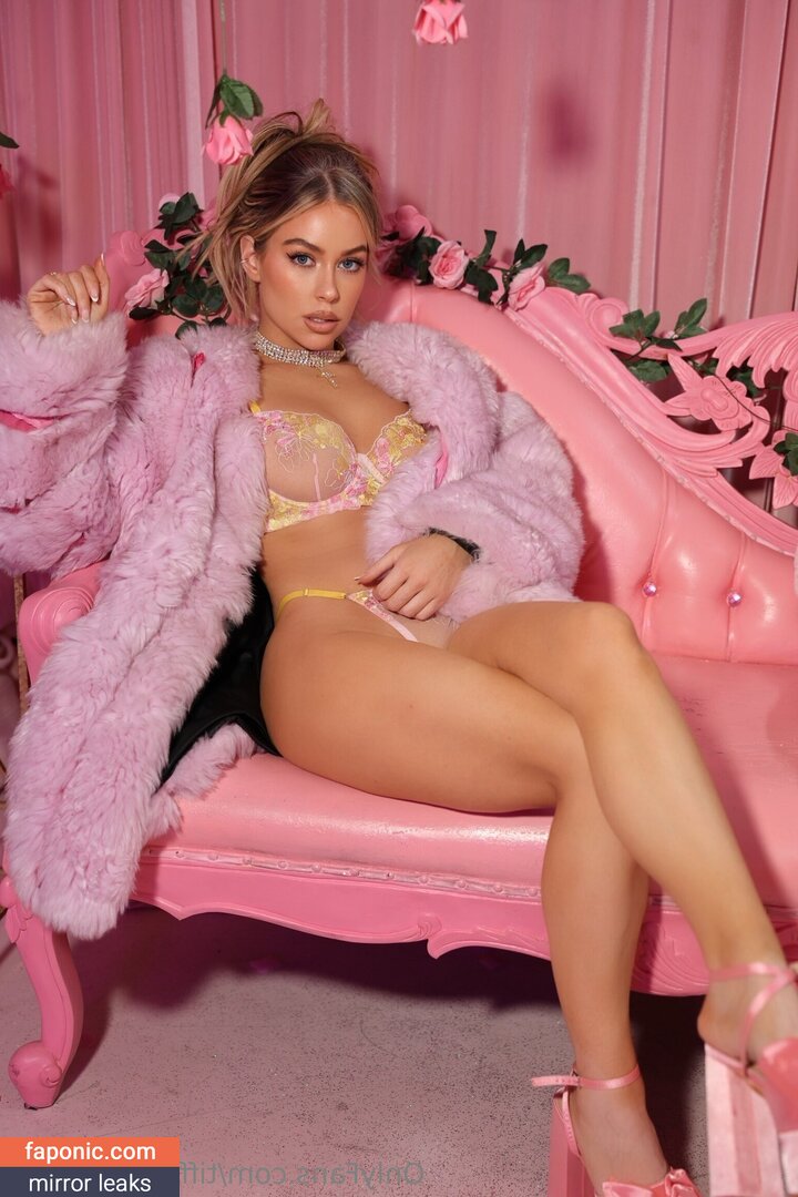 https://dailyonlyfans.com/1-cora-jade/ nude leaks Photo #38