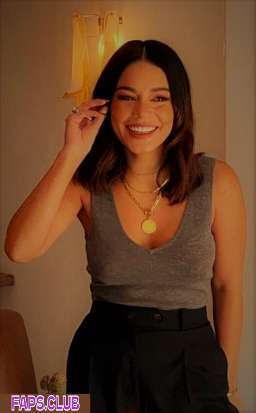 Vanessa Hudgens nude leaks Photo #5