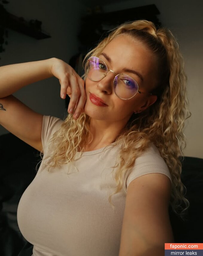mimimimichaela