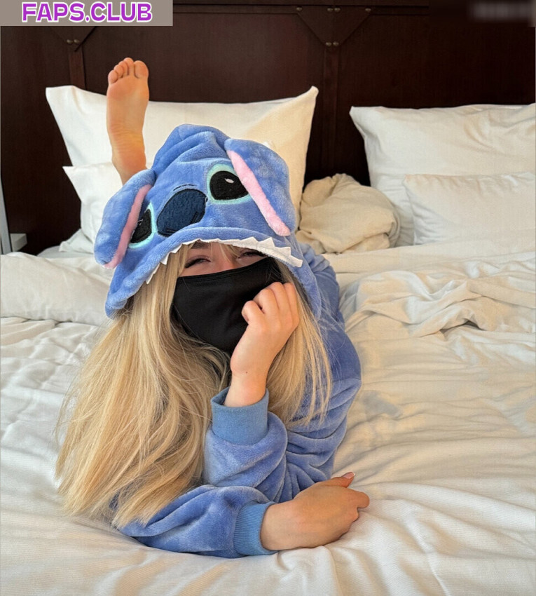 Paulaundstitch / paulawagner nude leaks Photo #1