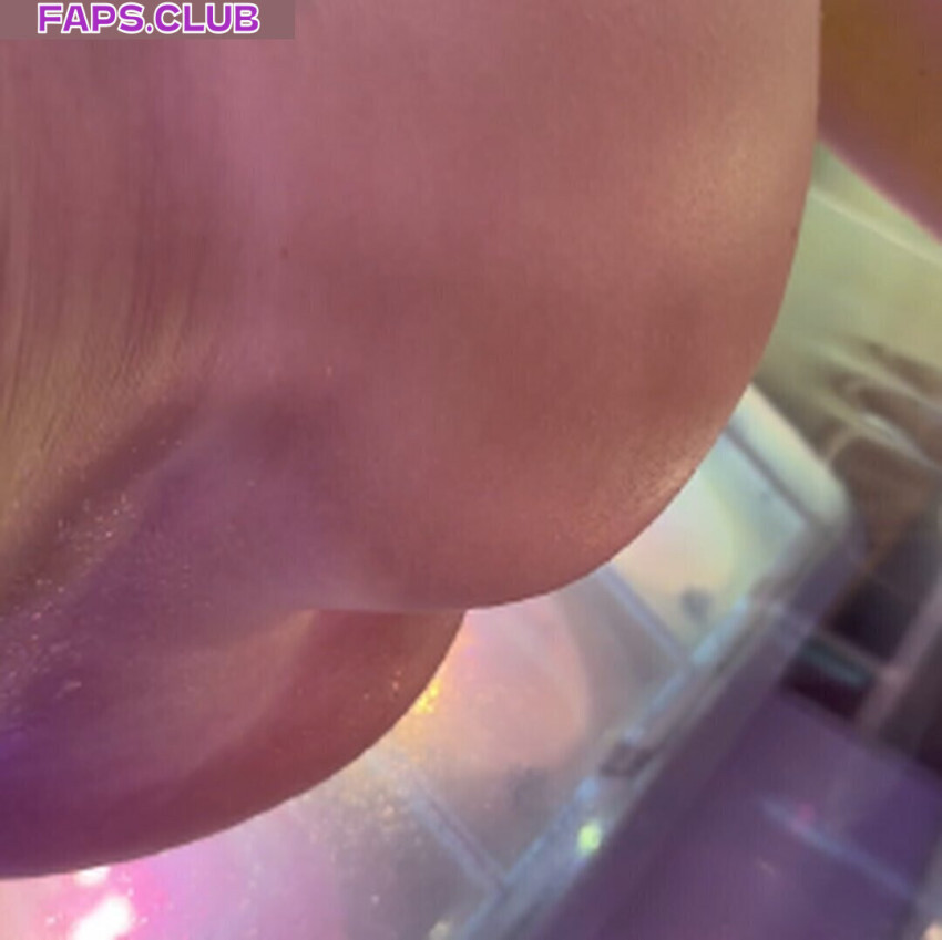 Sarahnicol nude leaks Photo #1