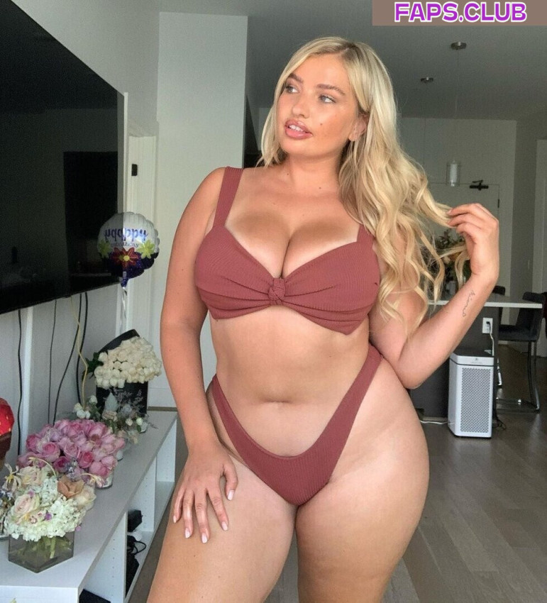 Sarina Nowak nude leaks Photo #1
