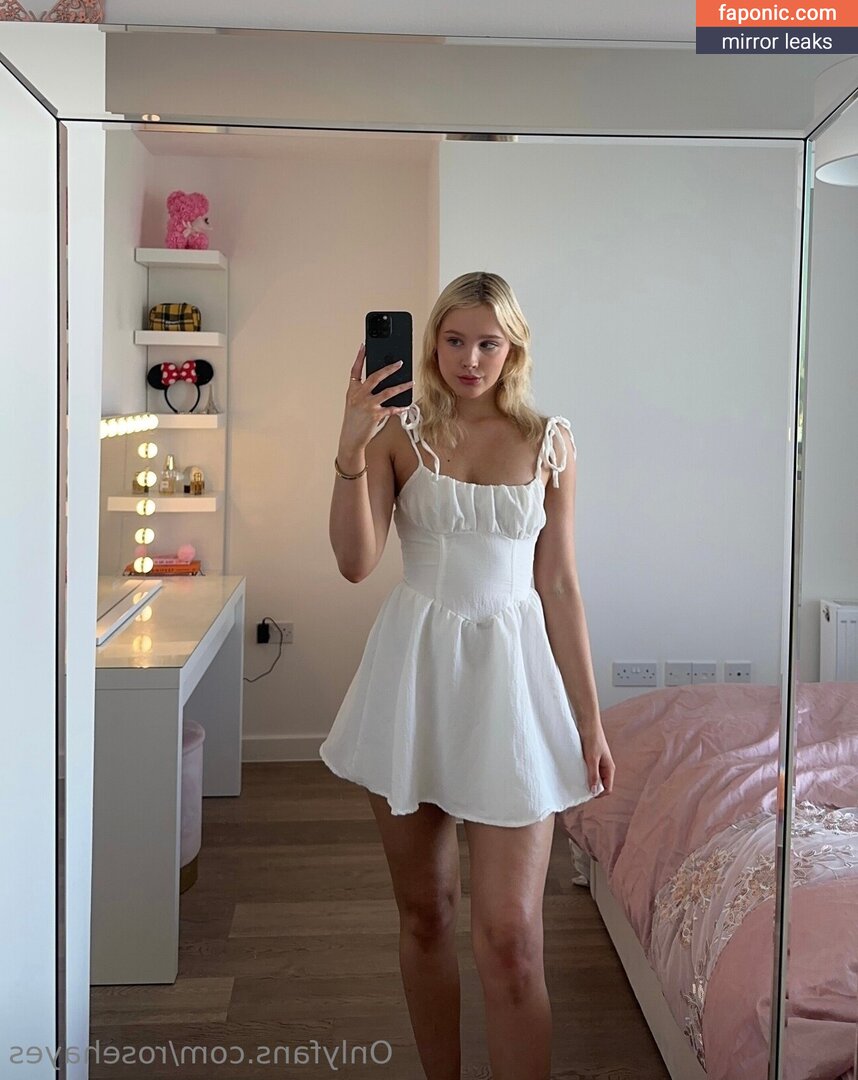 petiterose19 nude leaks Photo #1