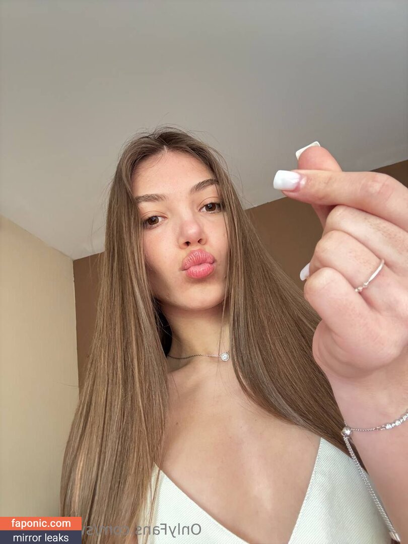 Torierobot leaked nude picture 1