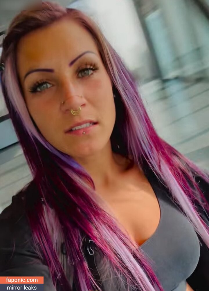 Melissa English leaked nude picture 1