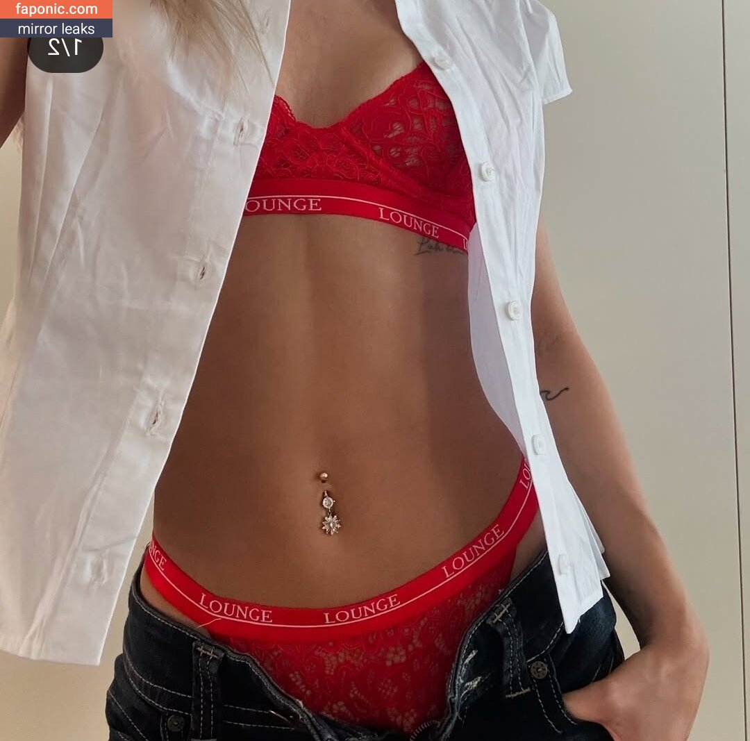 angelsmoonbeam leaked nude image 1