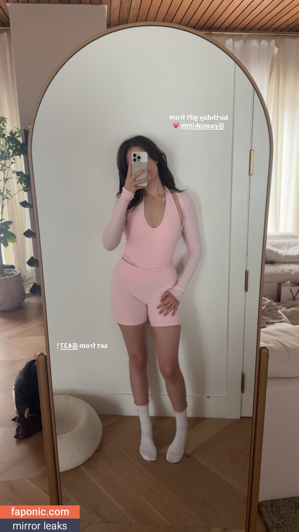 Katie Leigh leaked nude picture 1