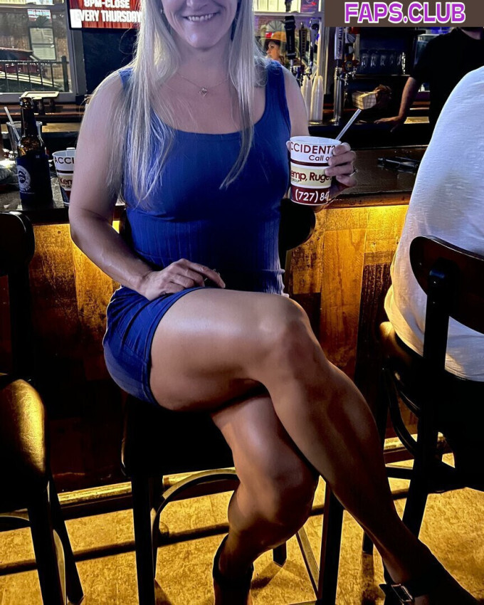 TheSeductiveHotwife photo #105 - Faps