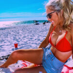 
                            megan-moroney
                        
