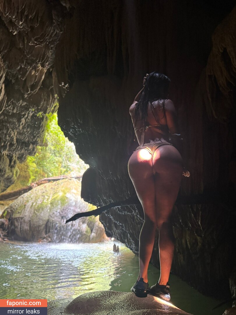 lildedjanet69 leaked nude image 1
