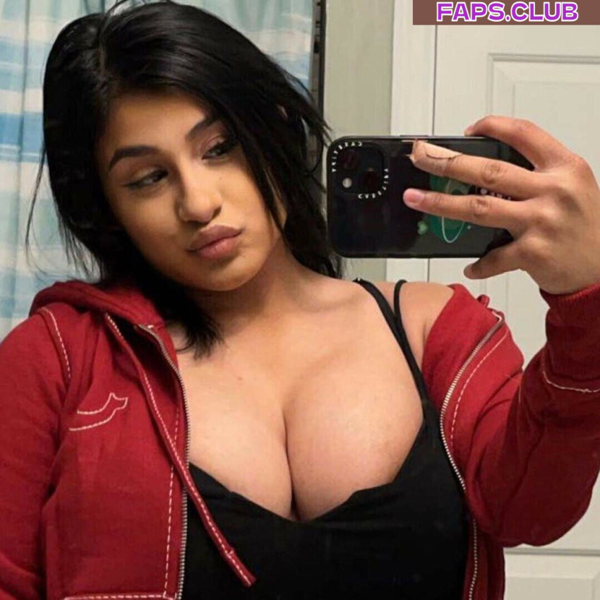 Selena Caraballo photo #4 - Faps