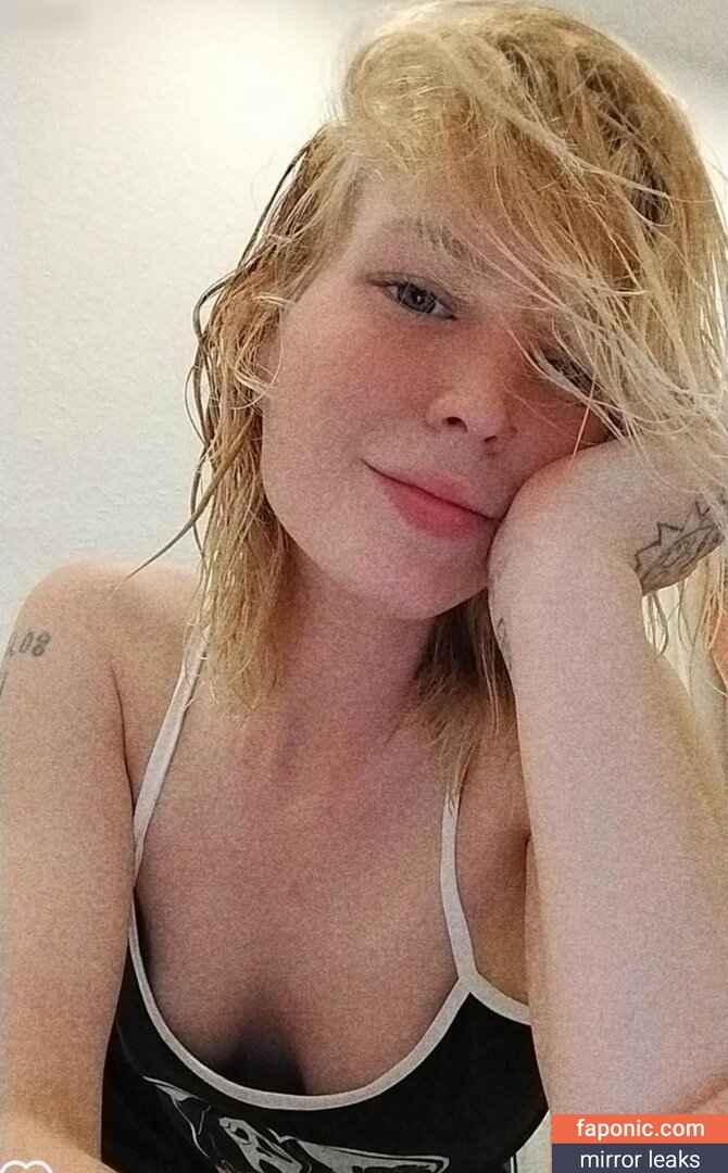 ladyEvil_420 leaked nude image 1
