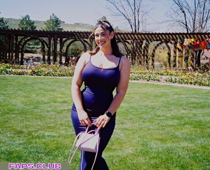 Nikoleashleyy photo #48 - Faps