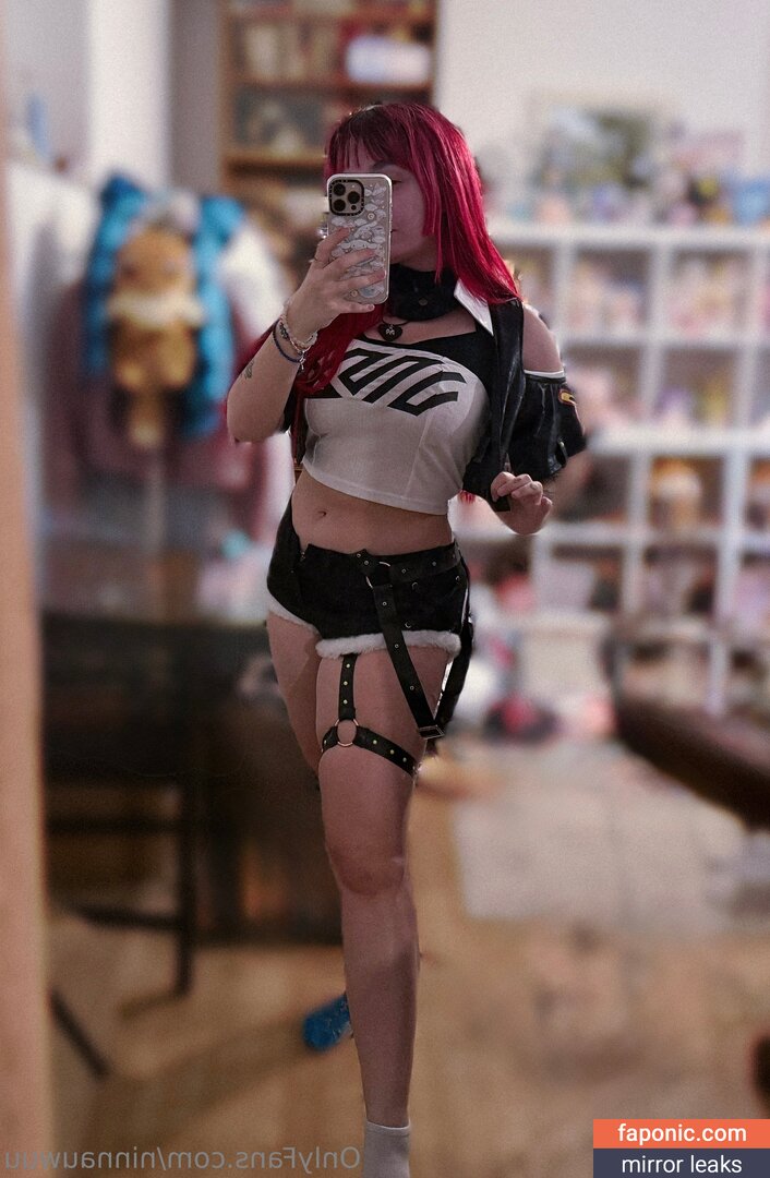ninnauwuu leaked nude photo 1
