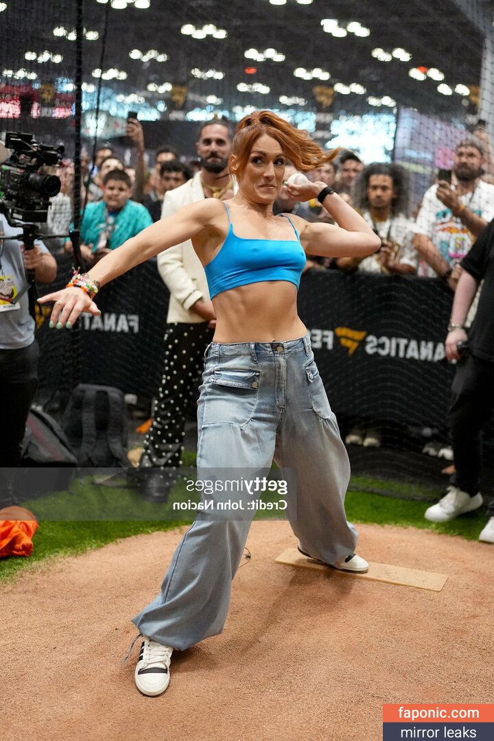 Becky Lynch leaked nude picture 1