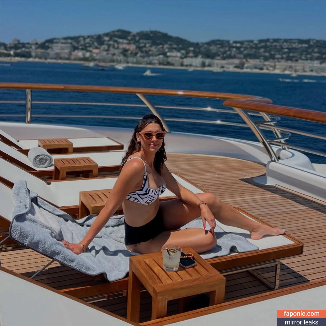 Alex Morgan leaked nude photo 1