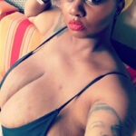 
                            mistressfieldz, sativasquirtz
                        