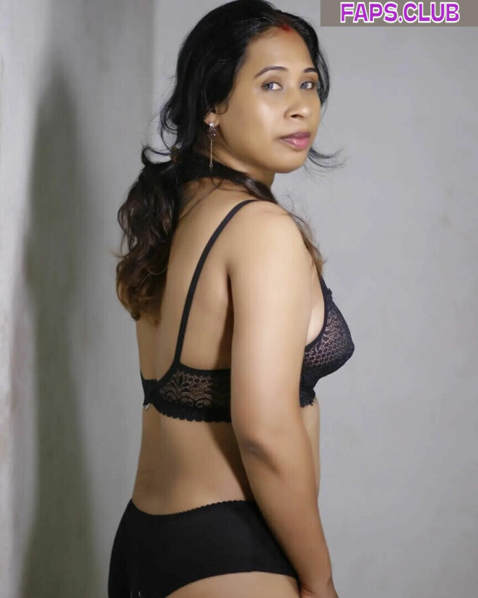 Gowri Siji Mathews photo #9 - Faps