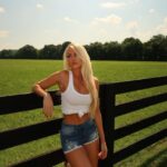 Danielle Moinet leaked nude image 1