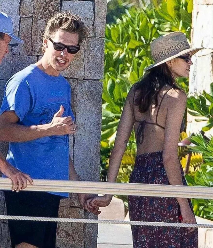 Kaia Gerber leaked nude photo 5