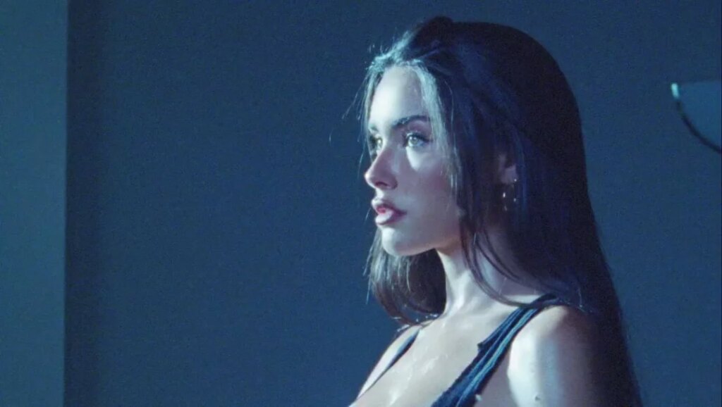 Madison Beer nude leaks Photo #3