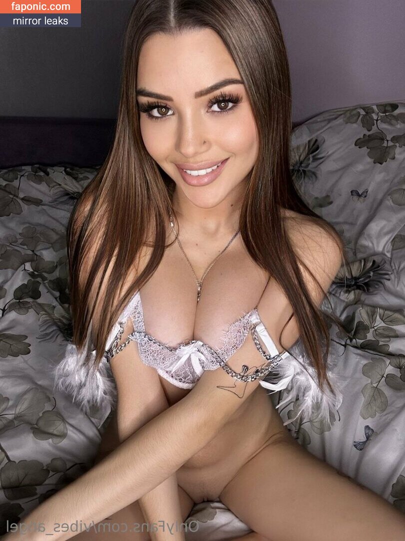 Joelina nude leaks Photo #20